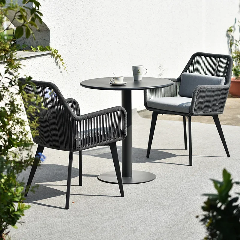 Set meja dan kursi balkon luar - Outdoor Furniture One Piece ulasan dan harga