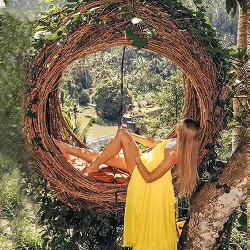 Kursi Gantung Rotan Nordik Bal - Outdoor Furniture In Bali ulasan dan harga